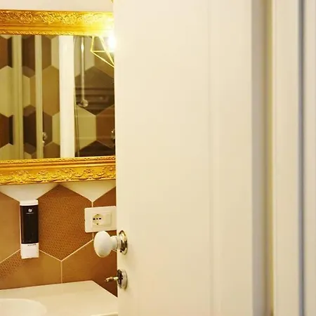 A Casa Di Giulia קסטל די סנגרו