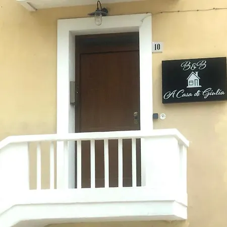 A Casa Di Giulia Bed and Breakfast 3*